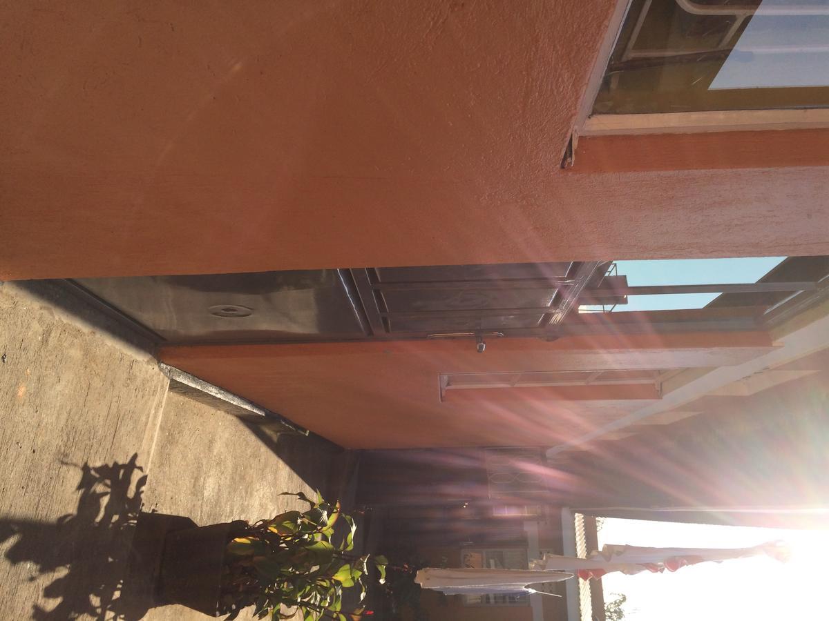 Suba Motel Kihihi Exterior photo